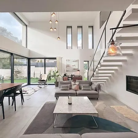 Loft Avec Piscine Interieure Chauffee Vitry-sur-Seine