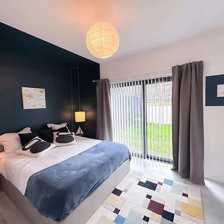 Loft Avec Piscine Interieure Chauffee Lejlighed